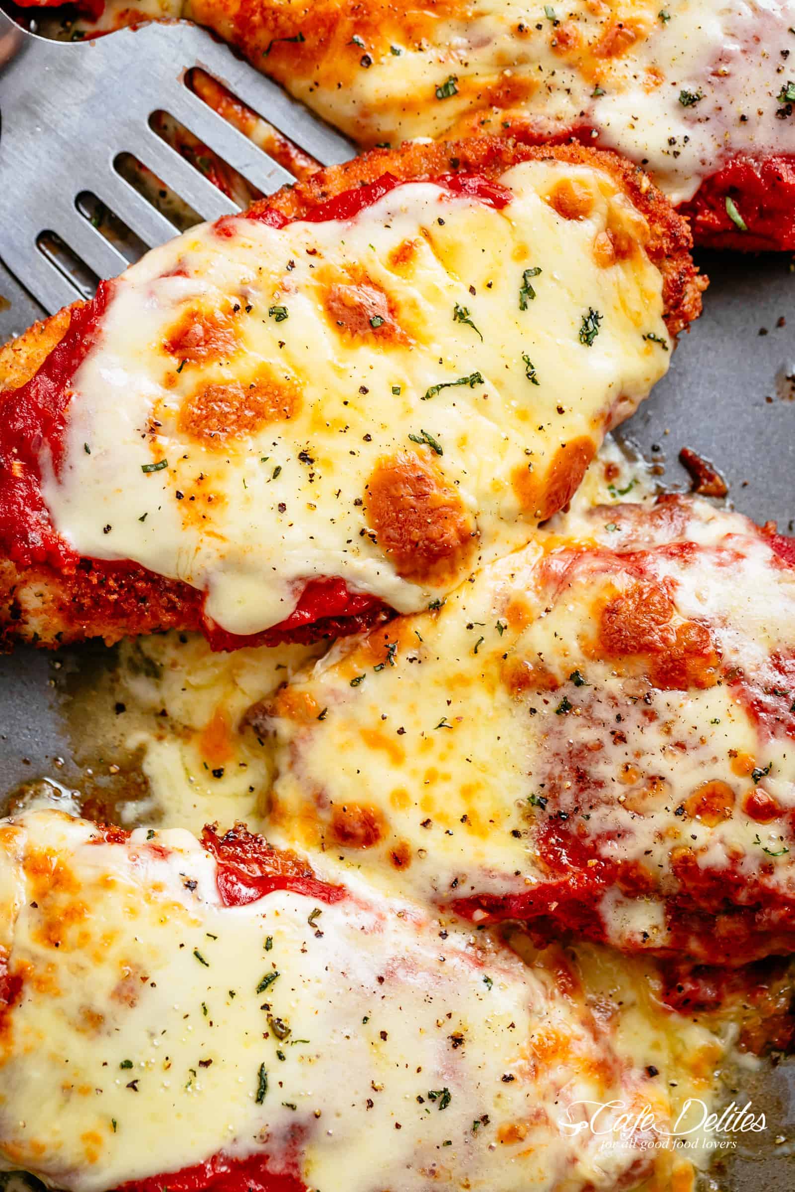 Homemade Chicken Parmigiana: Crispy, Juicy & Cheesy Perfection